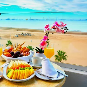 https://hotel-puertobahia-spa.es-andalucia.com